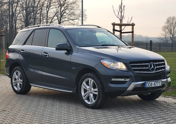 Mercedes-Benz ML cena 93500 przebieg: 53800, rok produkcji 2012 z Blachownia małe 407